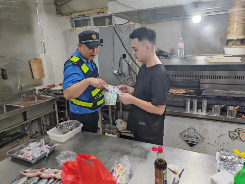 漳州國家高新區行政執法局三舉措推進餐飲油煙治理工作